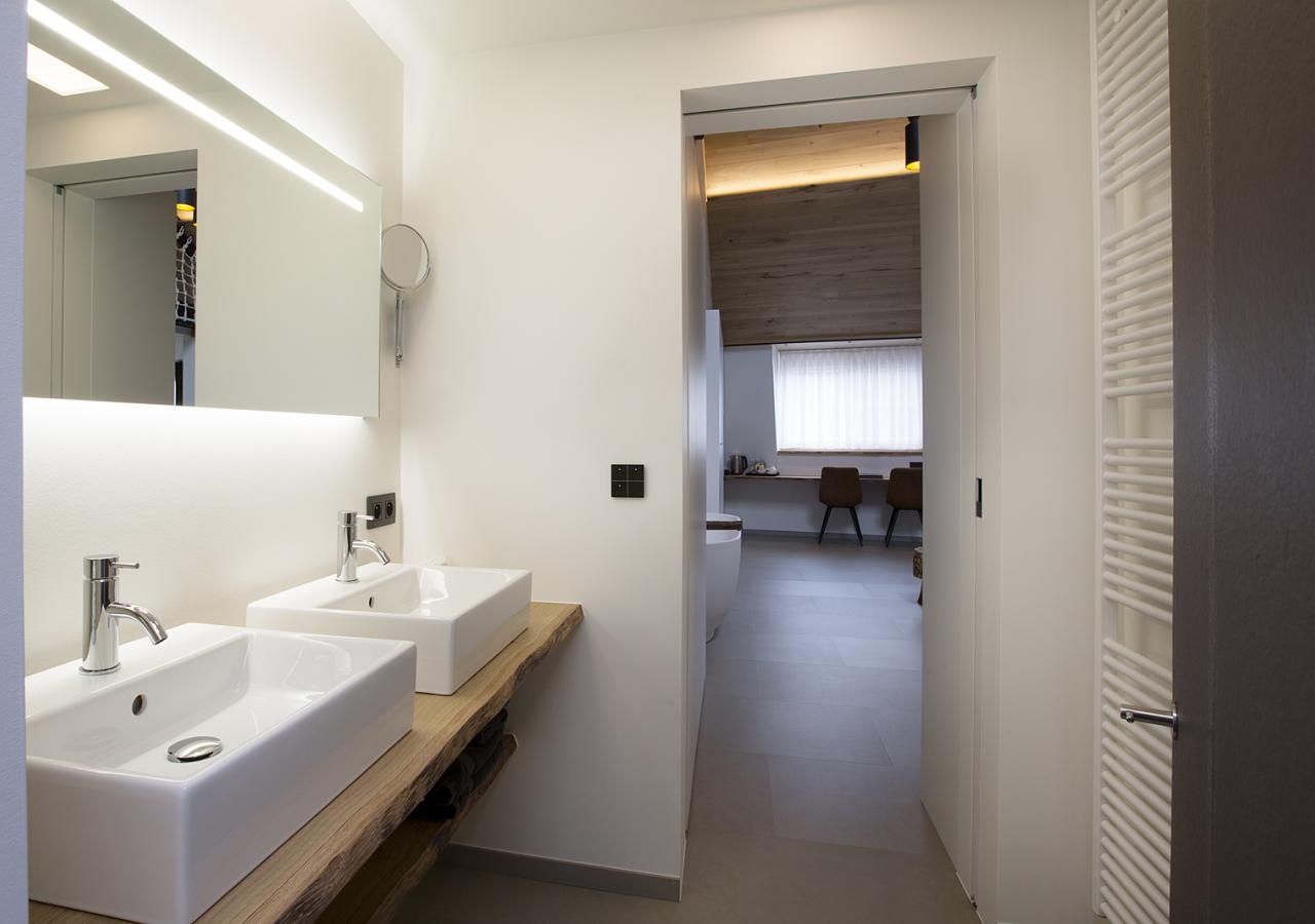 Bathroom Marraine bnb Herenhuis Izegem